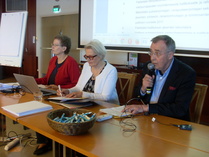 Kokouksen puheenjohtajana toimi Jukka Siren ja sihteeristössä yhdistyksemme uutena sihteerinä aloittava Riitta Kervinen ja rahastonhoitajana aloittava Ulla Väre.