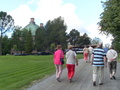 Olemme menossa Gösta museoon vaikka päämäärämme oli Gustav museo. Näinkin voi kauniina kesäisenä päivänä käydä.